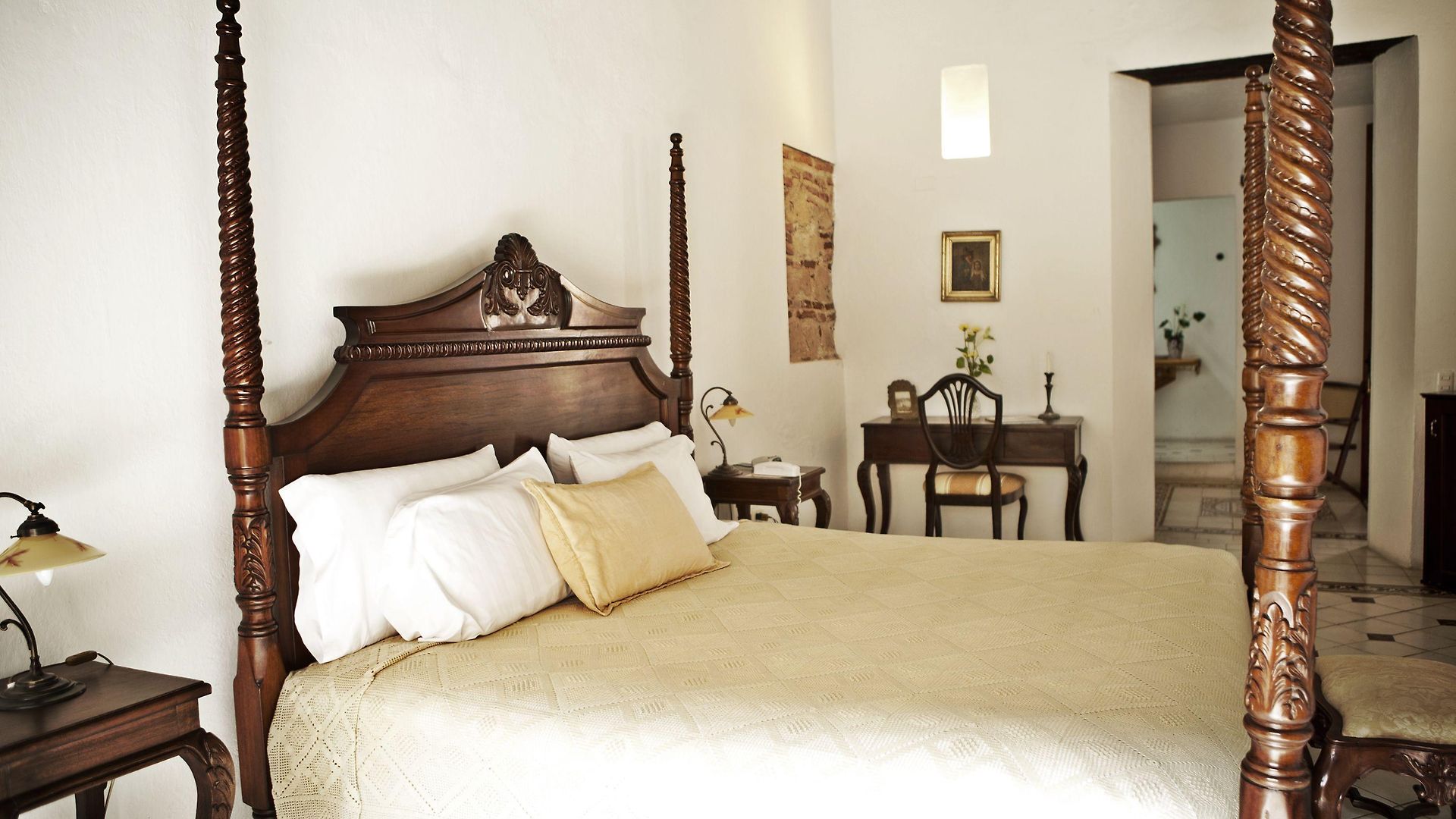 Hotel Alfiz 4*