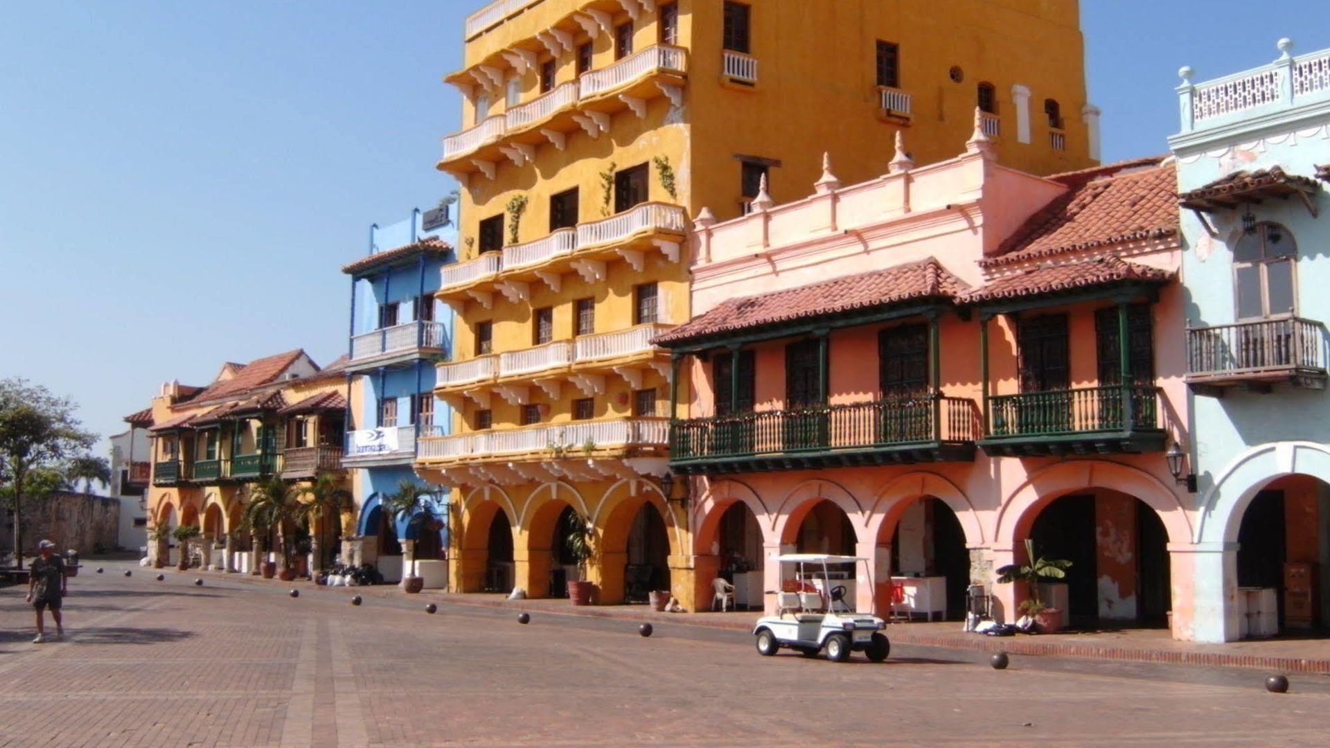 Hotel Alfiz
