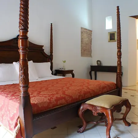 Alfiz Hotel 4*